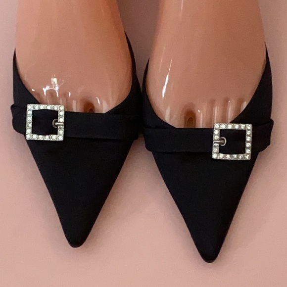 🎉🎉HP🎉🎉Vintage Anne Klein black sling back kitten heel pumps Size 8M - Picture 2 of 9